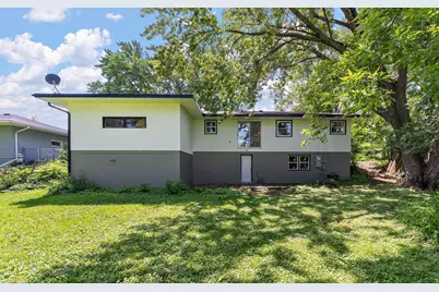 405 Judith Avenue, Roseville, MN 55113 - Photo 4