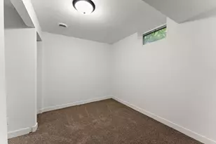 405 Judith Ave, Roseville, MN 55113 - Photo 24