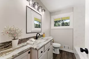 405 Judith Ave, Roseville, MN 55113 - Photo 8