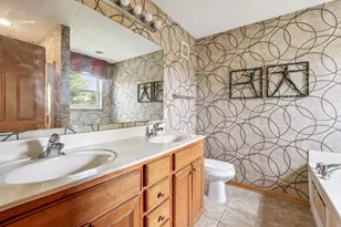 5729 75th Ln N, Brooklyn Park, MN 55443 - Photo 12