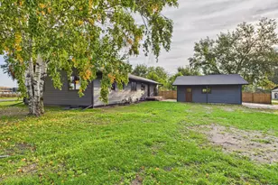 306 Elk St NW, Warroad, MN 56763 - Photo 8