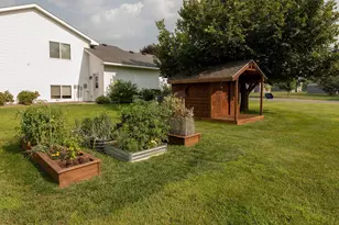 704 Pleasant View Ln, Litchfield, MN 55355 - Photo 46