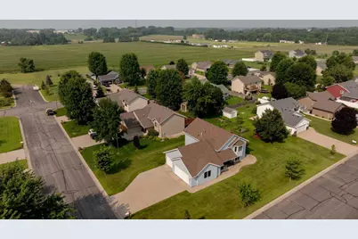 704 Pleasant View Lane, Litchfield, MN 55355 - Photo 52