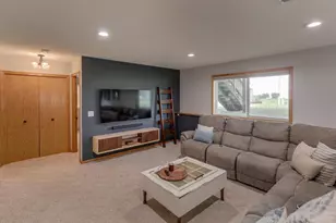 704 Pleasant View Ln, Litchfield, MN 55355 - Photo 28