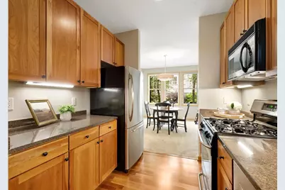 2225 Village Terrace, Bloomington, MN 55431 - Photo 10