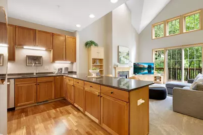 2225 Village Terrace, Bloomington, MN 55431 - Photo 8