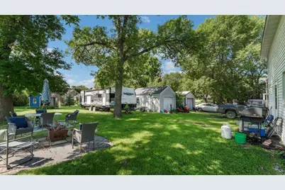 203 W Oak Street, Osakis, MN 56360 - Photo 4