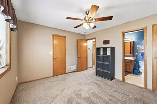 516 Cottonwood Street Southwest, Isanti, MN 55040 - Photo 16