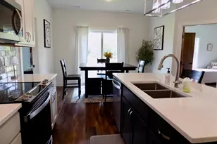 510 Kodiak Dr NW, Stewartville, MN 55976 - Photo 8