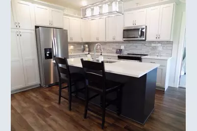 510 Kodiak Drive NW, Stewartville, MN 55976 - Photo 6