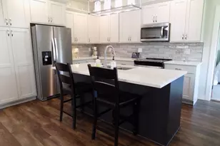 510 Kodiak Dr NW, Stewartville, MN 55976 - Photo 6