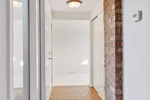 6305 Colony Way, Edina, MN 55435 - Photo 8