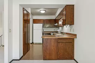 13910 Herald Ct, Apple Valley, MN 55124 - Photo 12