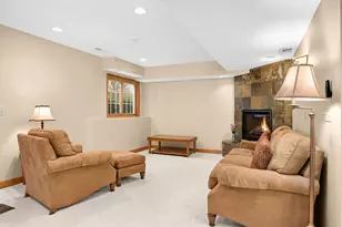 4117 Countryview Dr, Eagan, MN 55123 - Photo 38