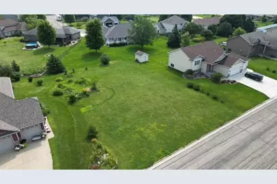 1301 28th Street SW, Austin, MN 55912 - Photo 1