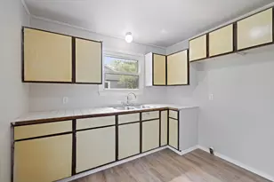 908 Clover Ln, Grand Rapids, MN 55744 - Photo 4