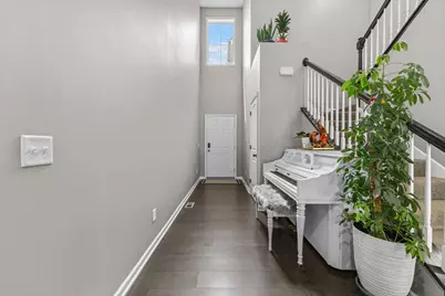 11486 81st Place N, Maple Grove, MN 55369 - Photo 8