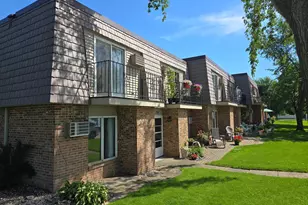 324 W Lake Dr, Detroit Lakes, MN 56501 - Photo 1