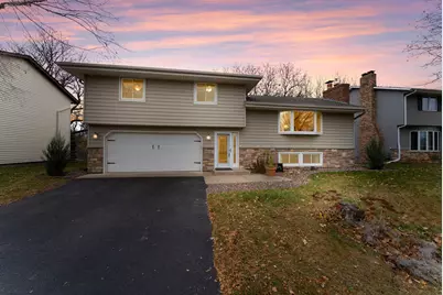 8924 66th Avenue N, Brooklyn Park, MN 55428 - Photo 1