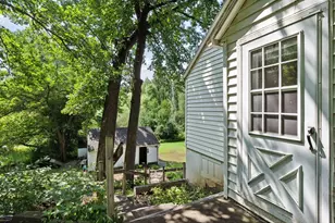 413 Sunnyvale Ln, Minnetonka, MN 55305 - Photo 10