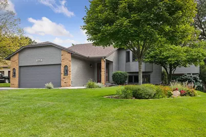 5665 125th Street W, Apple Valley, MN 55124 - Photo 1