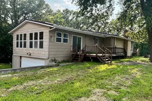 300 N Lincoln St, Redwood Falls, MN 56283 - Photo 1