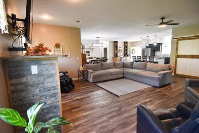 109 E 5th Street, Argyle, MN 56713 - Photo 8