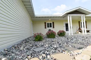 109 E 5th St, Argyle, MN 56713 - Photo 46