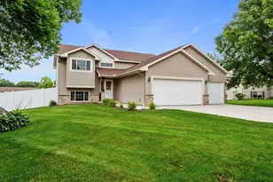 820 Merganser Ave, Winsted, MN 55395 - Photo 1