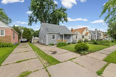 1125 Farrington Street, Saint Paul, MN 55117 - Photo 2
