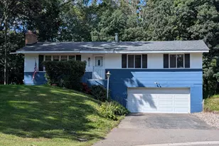 120 Sabra Ct, Apple Valley, MN 55124 - Photo 1