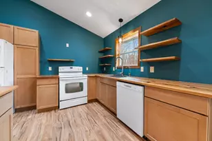 31185 Hillside Pass, Pequot Lakes, MN 56472 - Photo 10