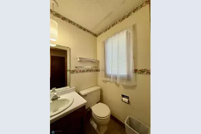 1614 S 27th Avenue S, Moorhead, MN 56560 - Photo 6