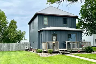 1026 Lake Ave, Graceville, MN 56240 - Photo 1