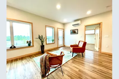 715 Lake Shore Drive NE #201, Bemidji, MN 56601 - Photo 4