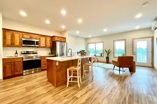 715 Lake Shore Dr NE, Bemidji, MN 56601 - Photo 10