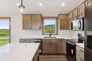 187 Wood Duck Ln, Baldwin, WI 54002 - Photo 6