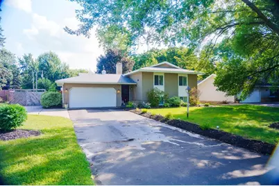 5333 80th Avenue N, Brooklyn Park, MN 55443 - Photo 1