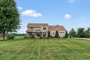 26096 Kodiak Ave, Chisago Lake Township, MN 55013 - Photo 1