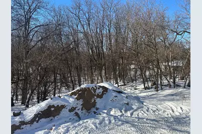 4044 Merriam Road, Minnetonka, MN 55305 - Photo 4