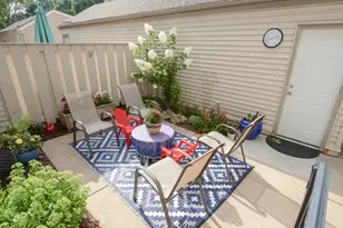 1547 N Oberlin Cir, Fridley, MN 55432 - Photo 1