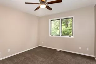 819 Dorland Rd S, Maplewood, MN 55119 - Photo 16