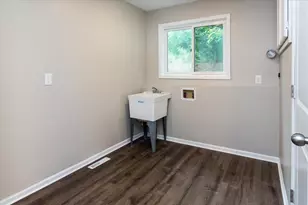 819 Dorland Rd S, Maplewood, MN 55119 - Photo 26