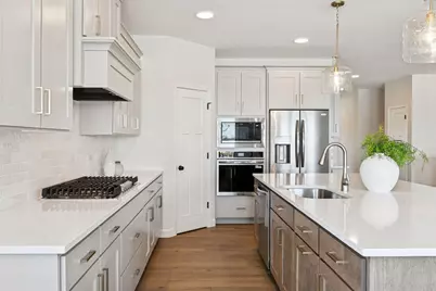 18643 Icebox Lane, Lakeville, MN 55044 - Photo 12