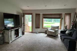 75976 230th St, Albert Lea, MN 56007 - Photo 8