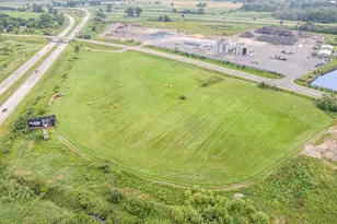 13472 W Freeway Dr, Columbus, MN 55038 - Photo 20