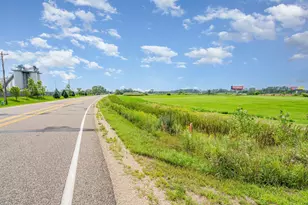 13472 W Freeway Dr, Columbus, MN 55038 - Photo 12