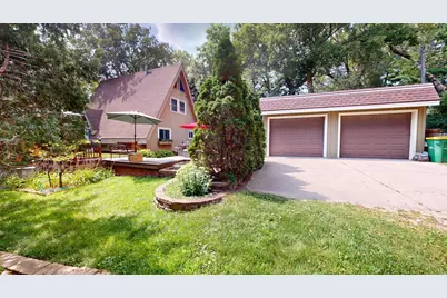 1010 W Richway Drive, Albert Lea, MN 56007 - Photo 1