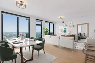 1240 S 2nd St, Minneapolis, MN 55415 - Photo 1