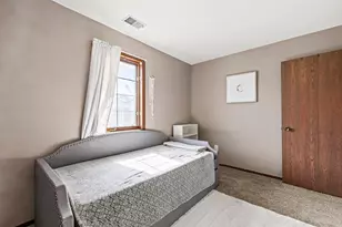2028 Pathways Dr, Saint Paul, MN 55119 - Photo 20